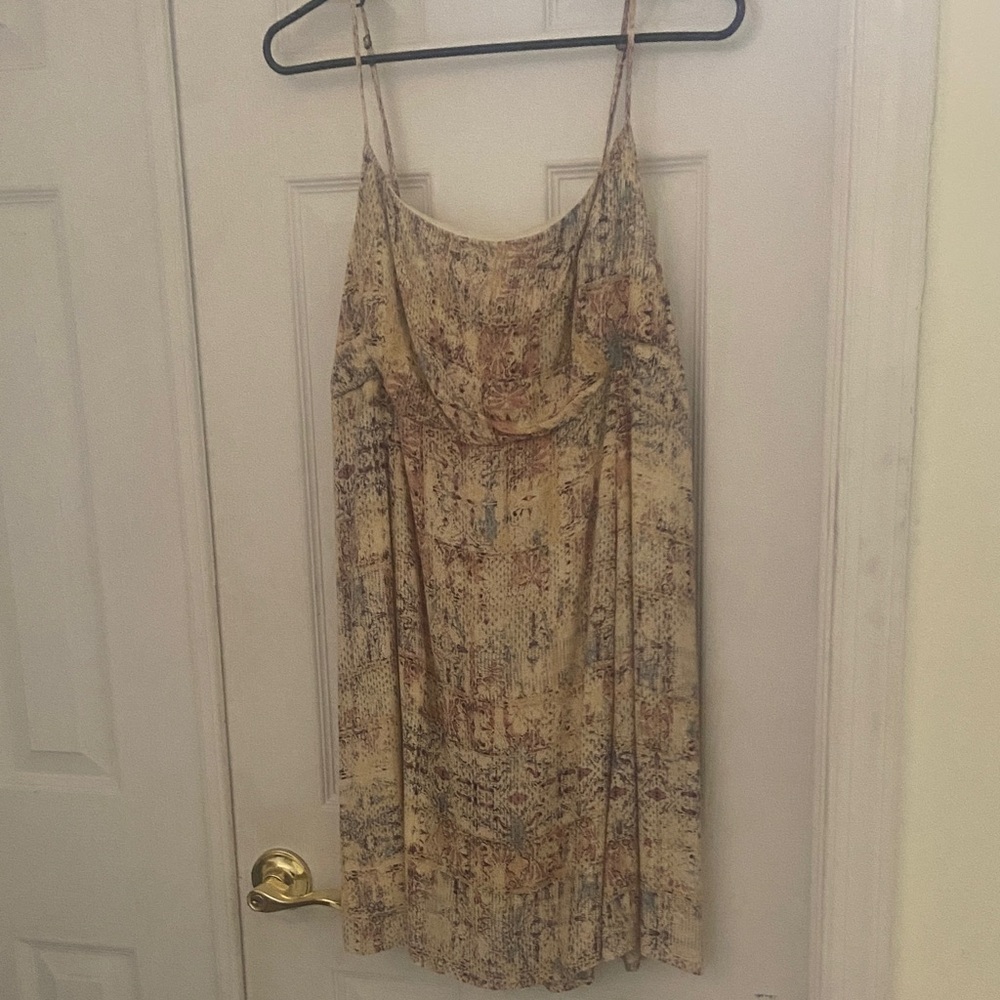 Chic Beige Patterned Mini Dress